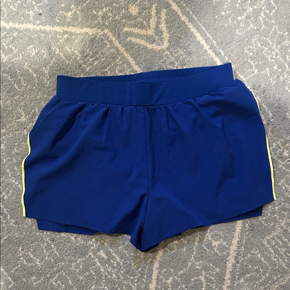 Wilson backswing short size L